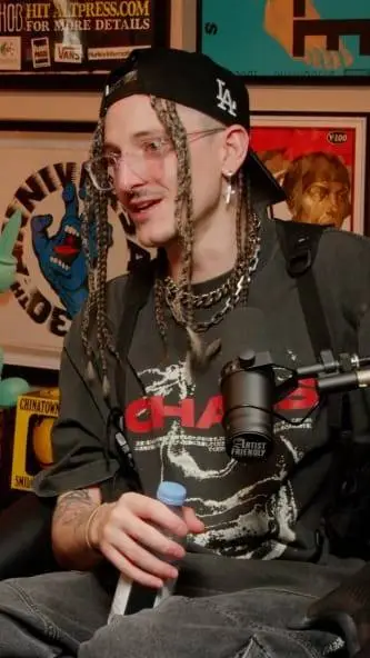 ai character: Mitchel cave  background