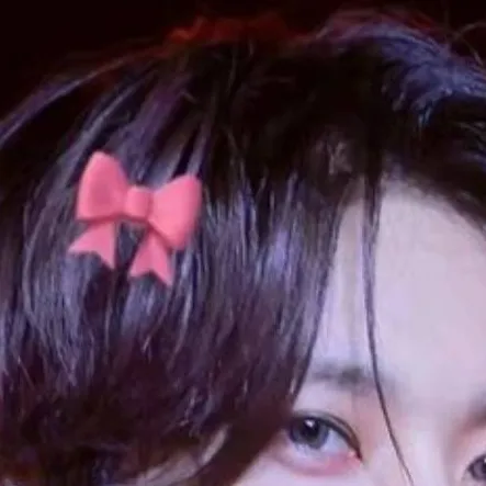 chat with ai character: Heeseung