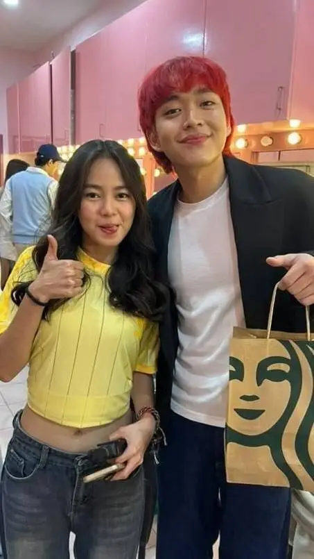 ai character: Yuri hanamitchi background