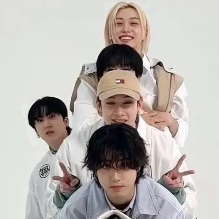 chat with ai character: stray kiddiess