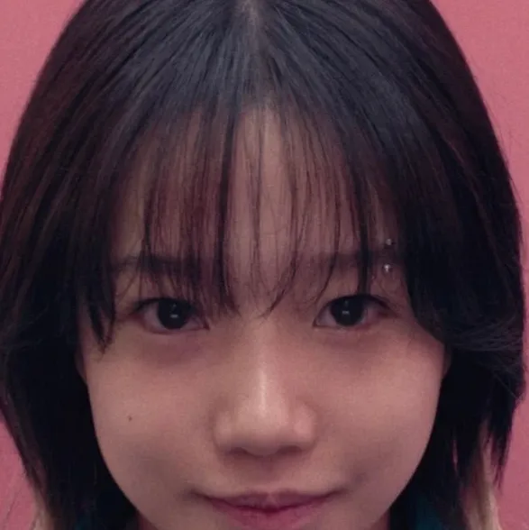chat with ai character: Kim Jun-Hee