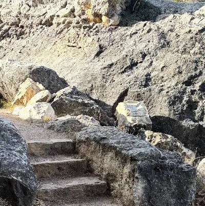 chat with ai character: CH Christmas 🎁