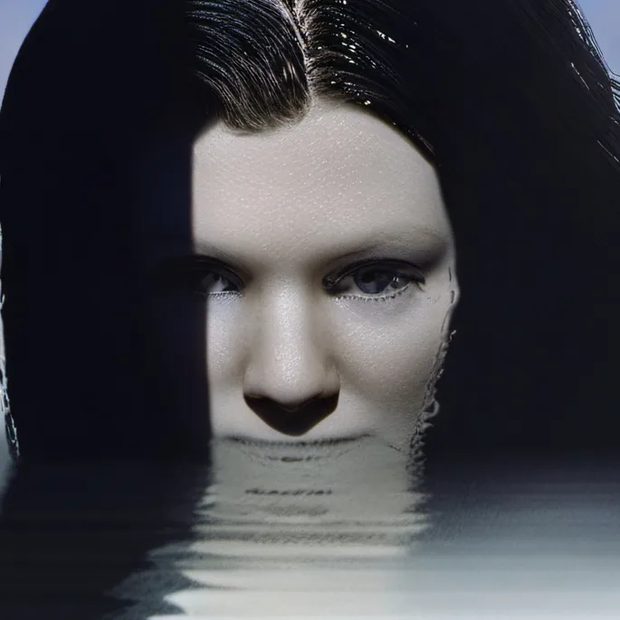 chat with ai character: Water lady