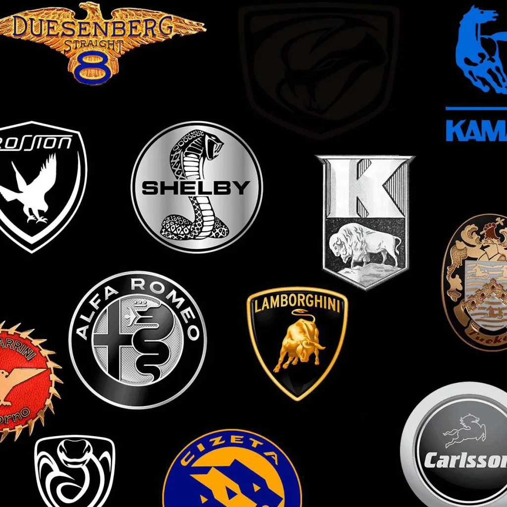 chat with ai character: Logos