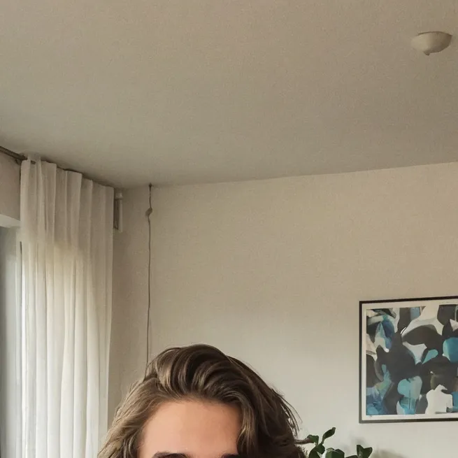 chat with ai character: Michael