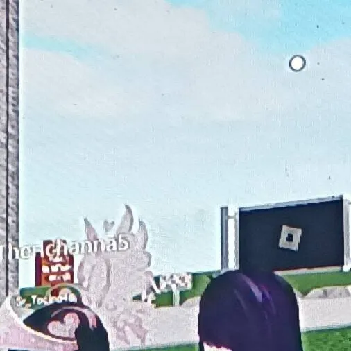 chat with ai character: me and random 