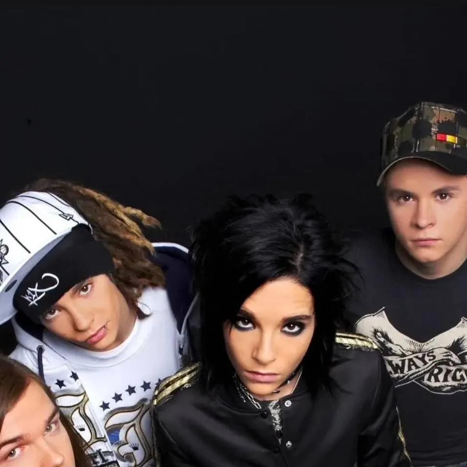 chat with ai character: tokio hotel 