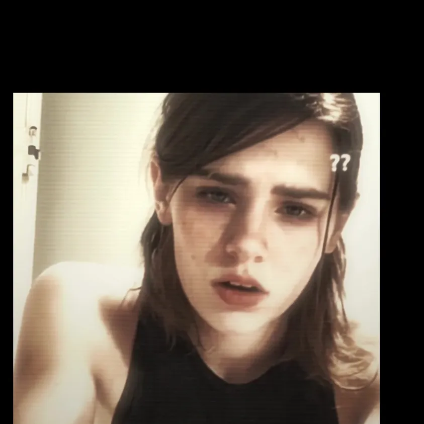 chat with ai character: 〘Ellie William〙
