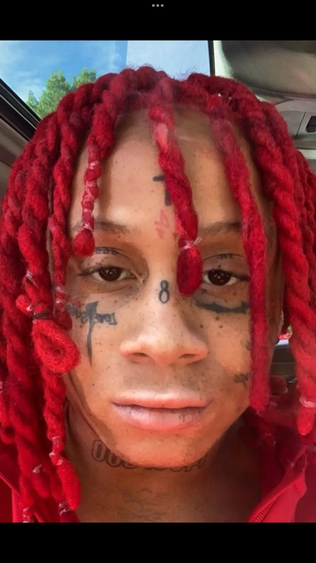 ai character: Trippe redd  background