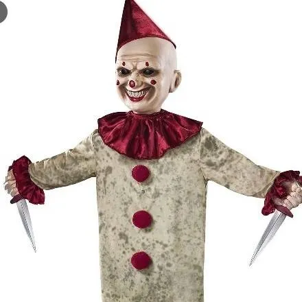 chat with ai character: dagger Mike