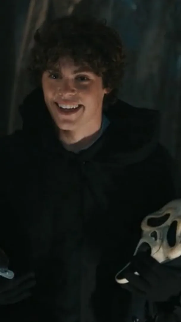 ai character: Ethan landry background