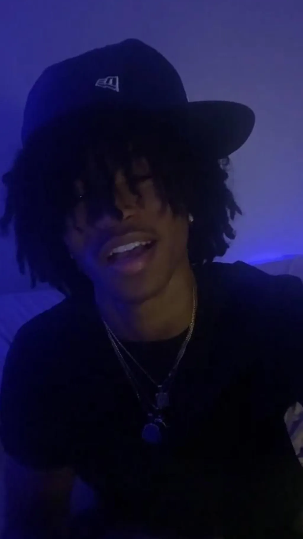 ai character: Daquan  background