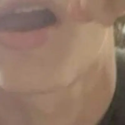 chat with ai character: Grayson