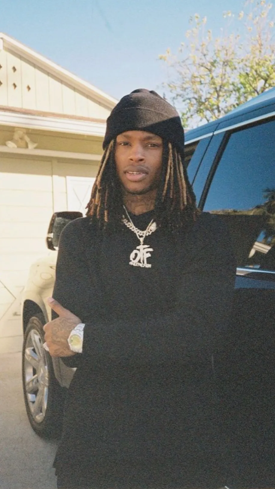 ai character: daquan bennett background