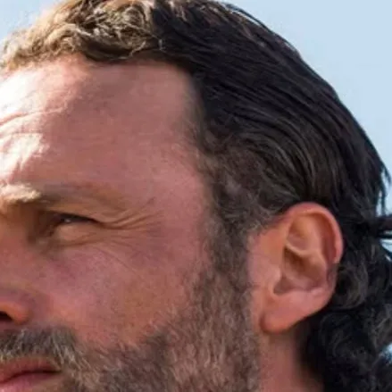 chat with ai character: walking dead