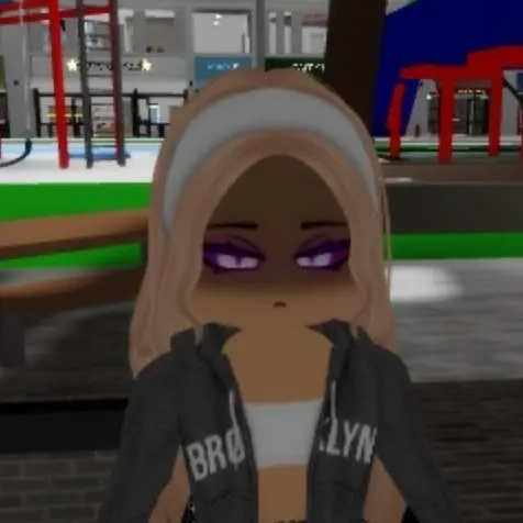 chat with ai character: natacha