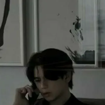 chat with ai character: aekims