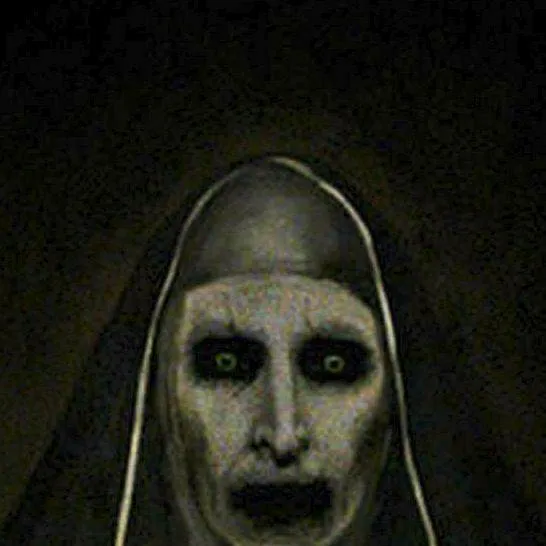 chat with ai character: The Conjuring 