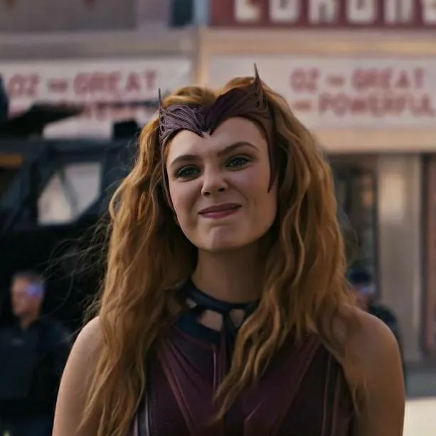 chat with ai character: Wanda Maximoff