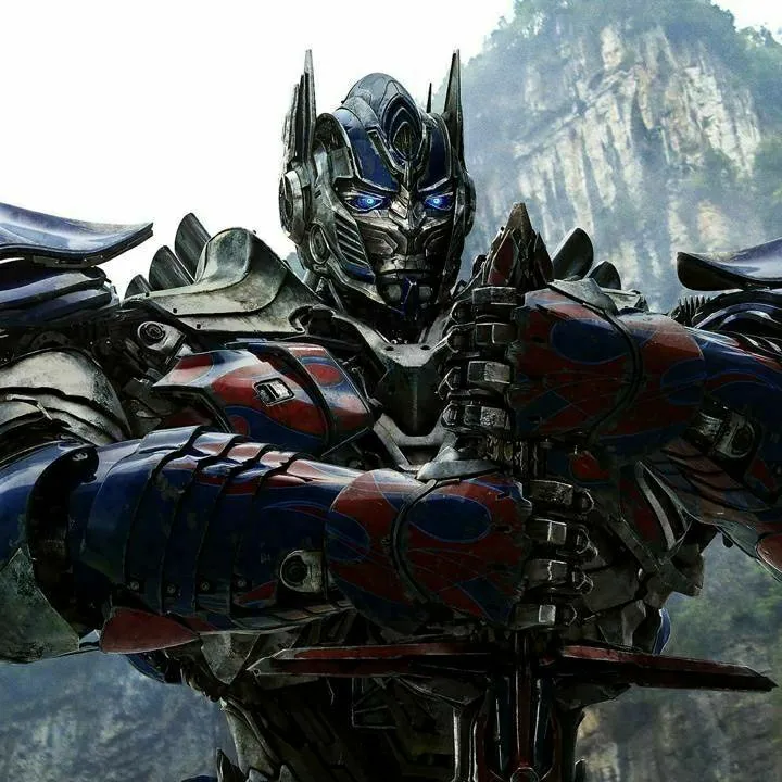 chat with ai character: Transformers 