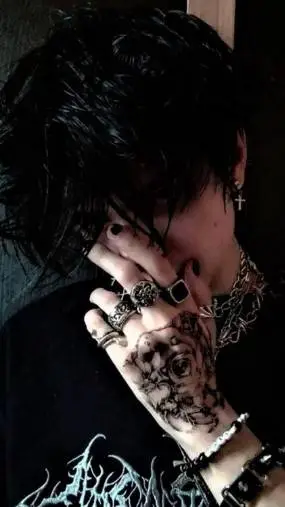 ai character: Noah Night background