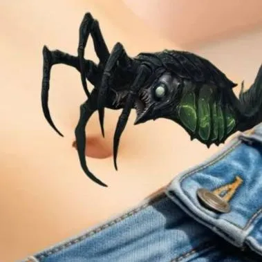 chat with ai character: The Parasite~