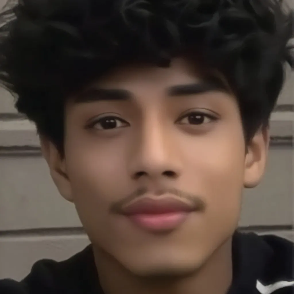 chat with ai character: Santiago Sanchez