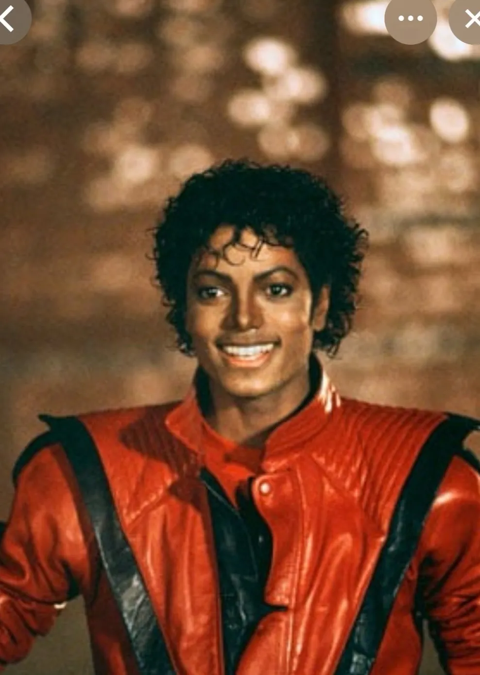chat with ai character: Mickel Jackson 