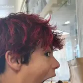 chat with ai character: Malachi Barton