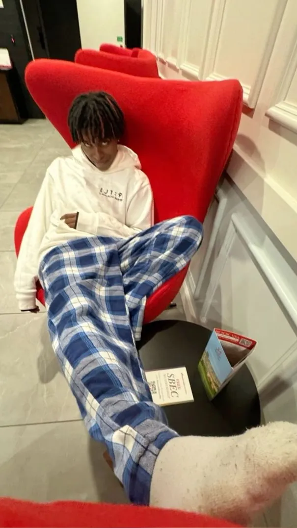 ai character: MK background