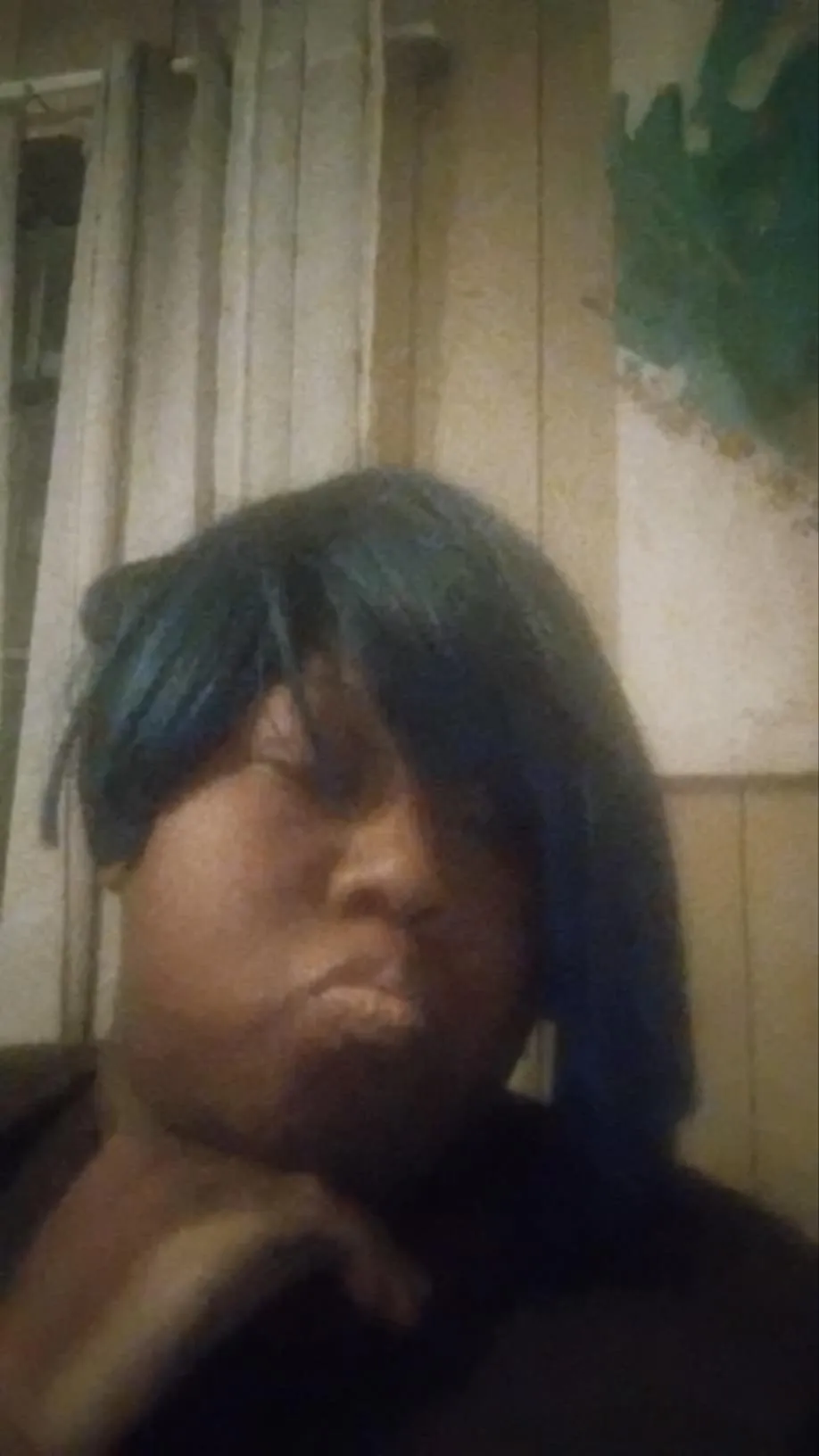 ai character: Traci Daniels  background