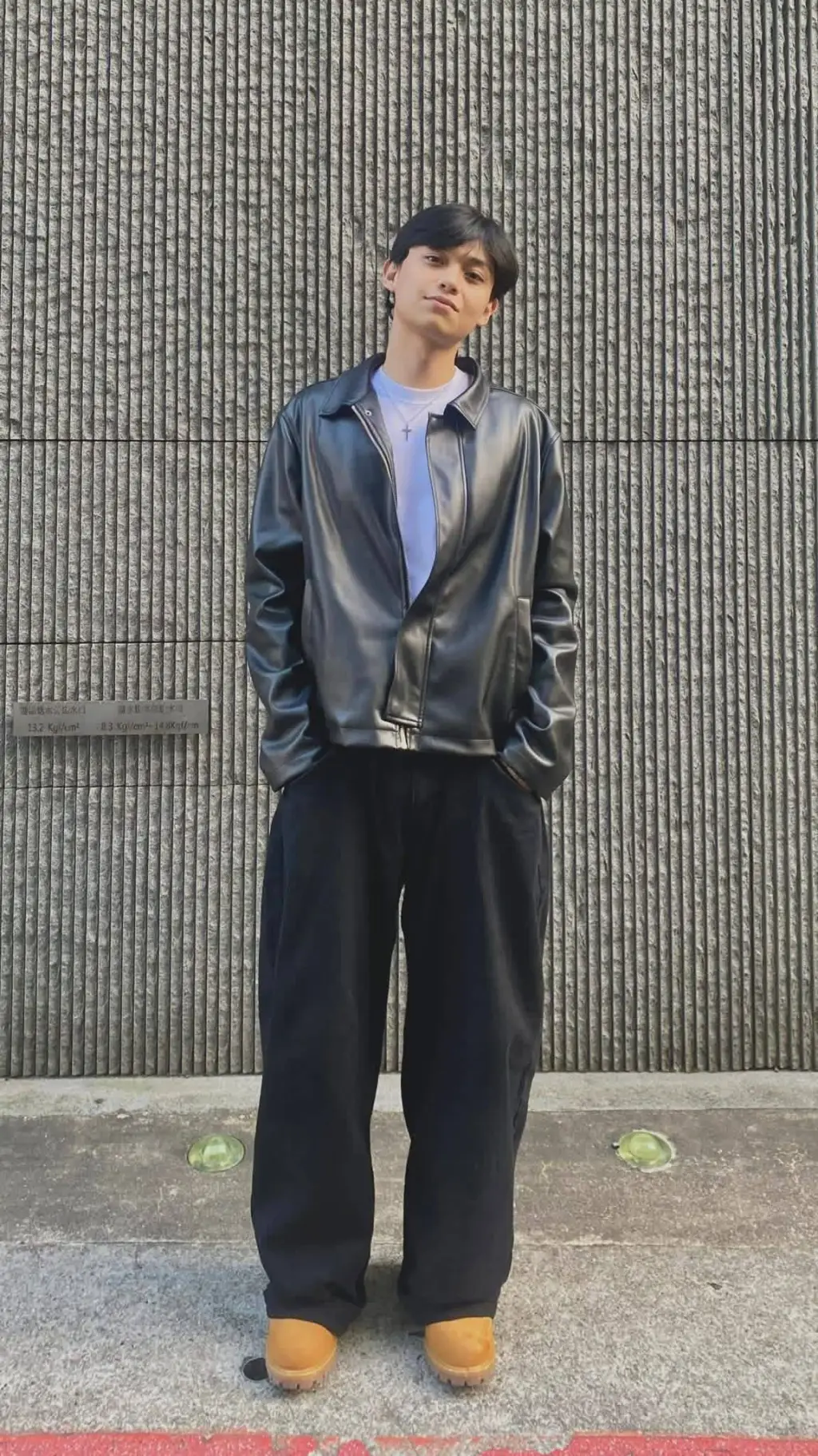 ai character: Yaji Figueroa  background