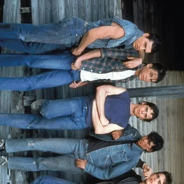 chat with ai character: ♡the outsiders♡