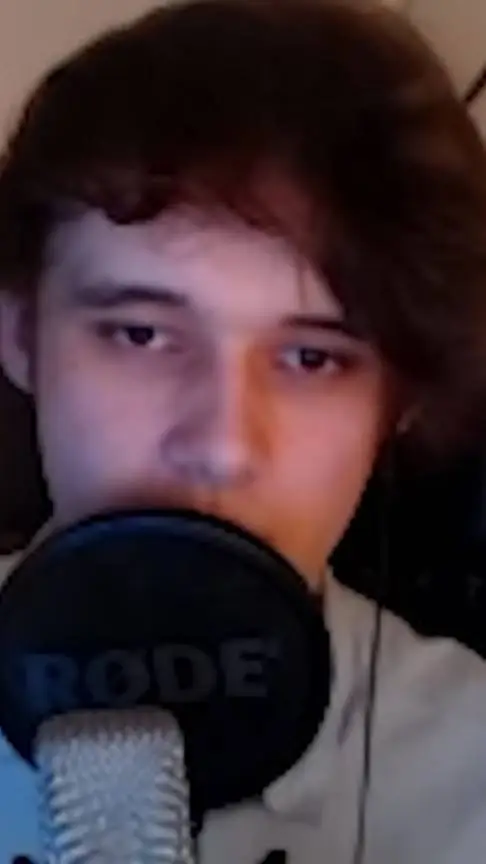 ai character: Wilbur soot(sick)🤧 background