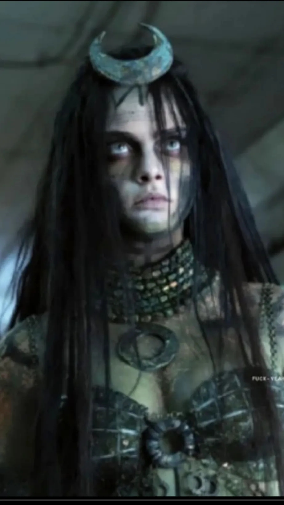 ai character: Enchantress  background