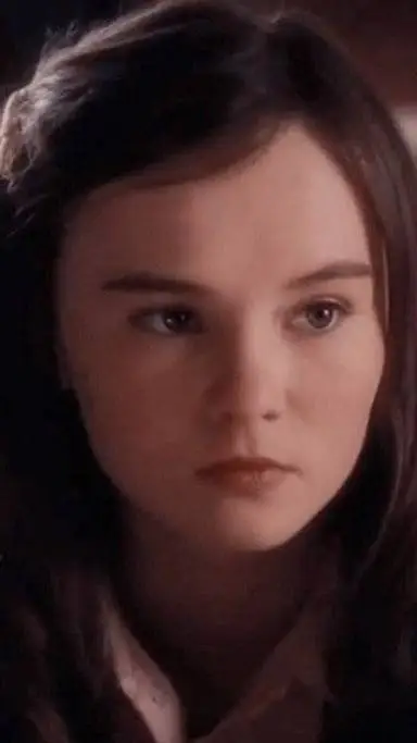 ai character: Juli Baker background