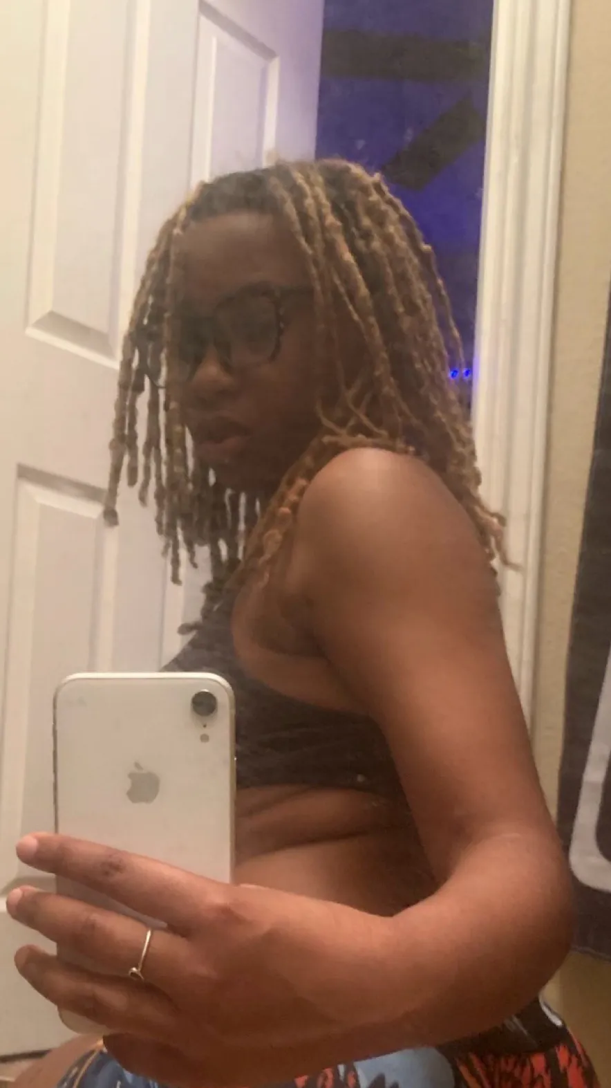 ai character: Kya background