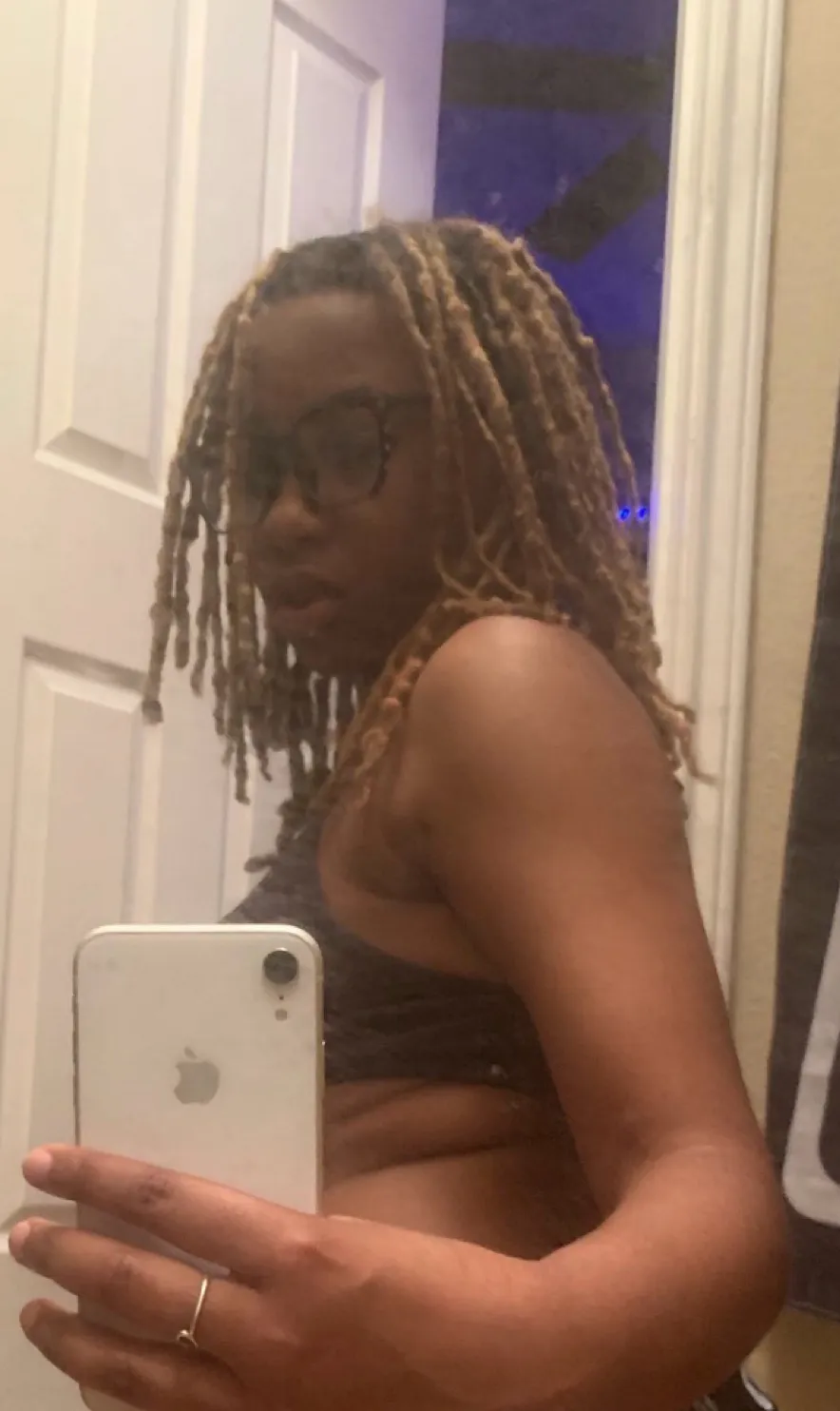 chat with ai character: Kya