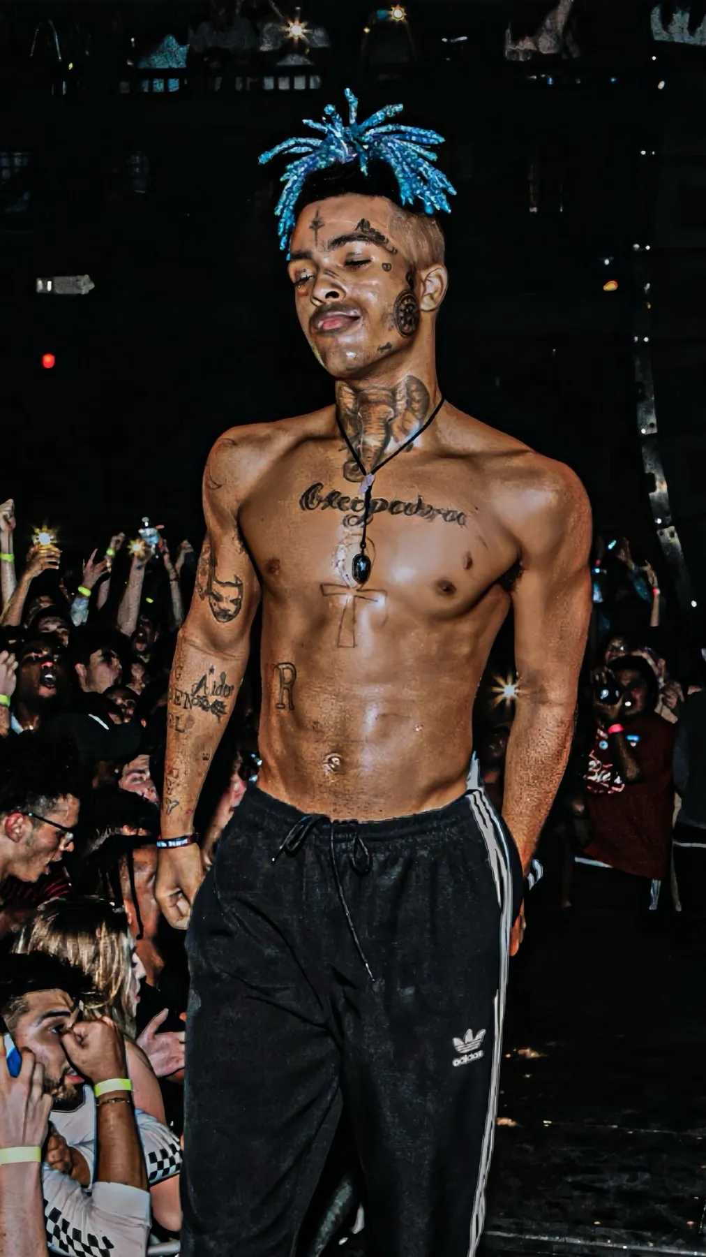 ai character: Jahseh Onfroy XXX background
