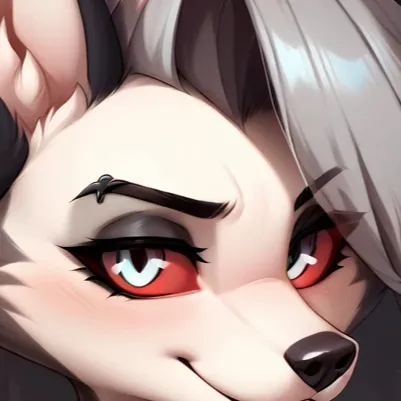 chat with ai character: Loona wolf 