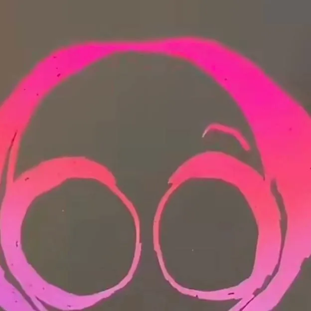 chat with ai character: Emoji cat care