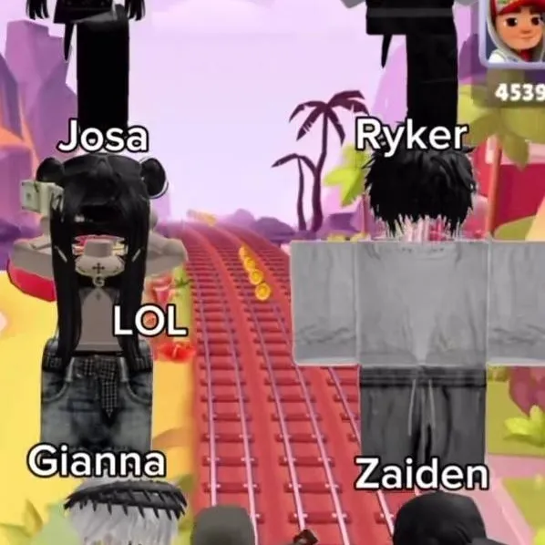 chat with ai character: ROBLOX STORY