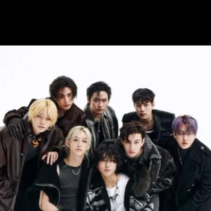 chat with ai character: SKZ live