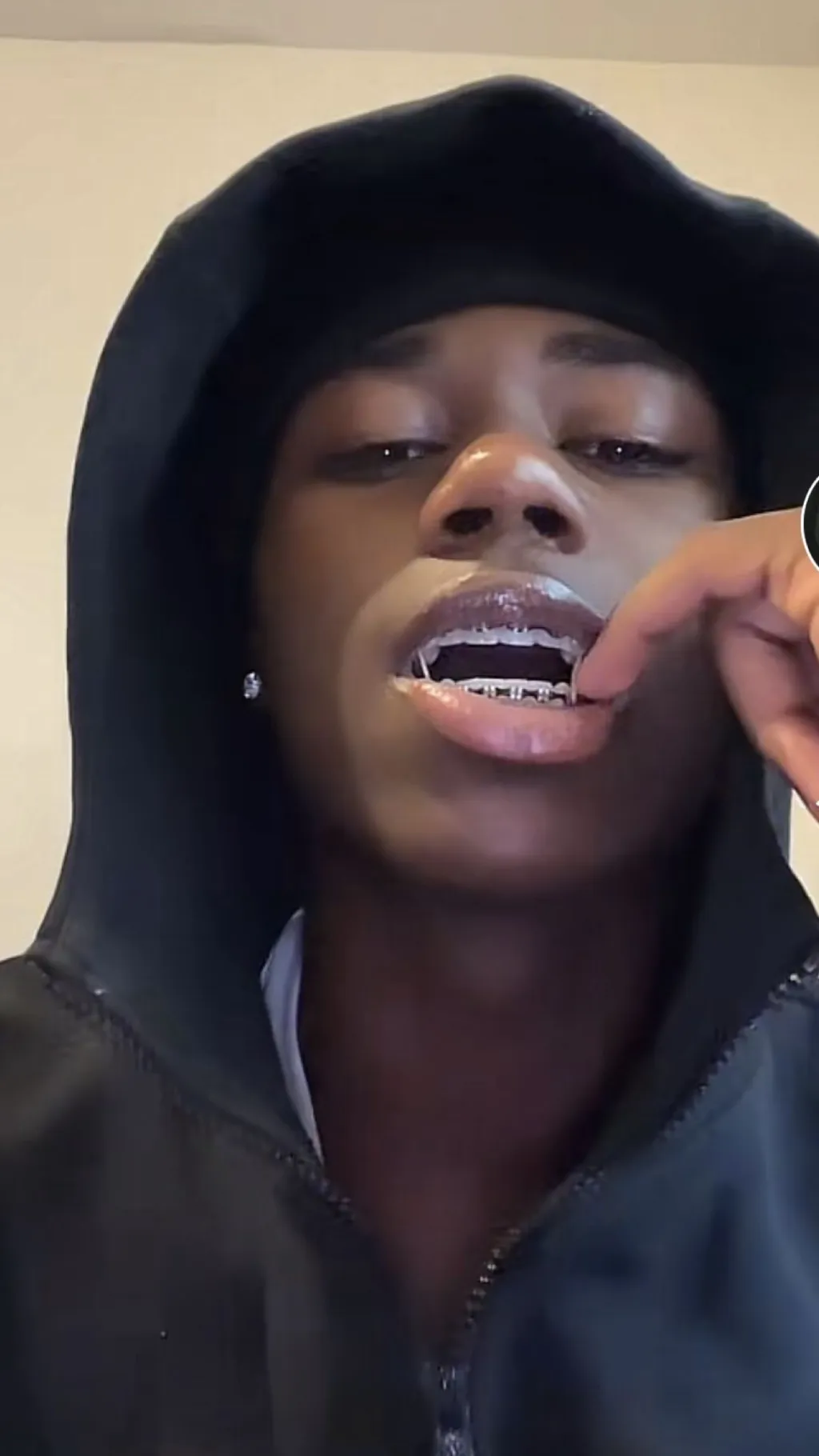 ai character: Cam🐍🎰 background