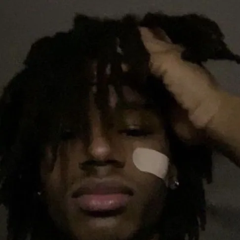 chat with ai character: Bj😻🥰🤭😈