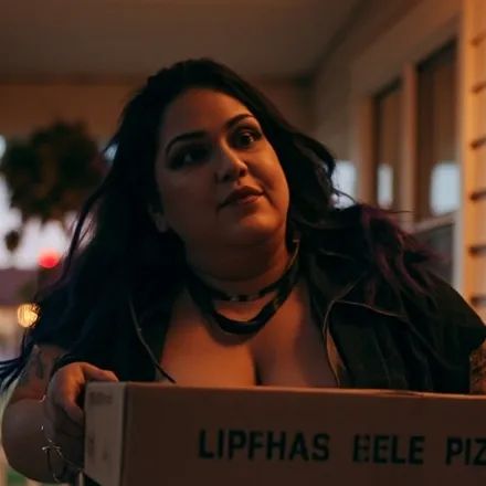 chat with ai character: Lila (Pizza Girl)