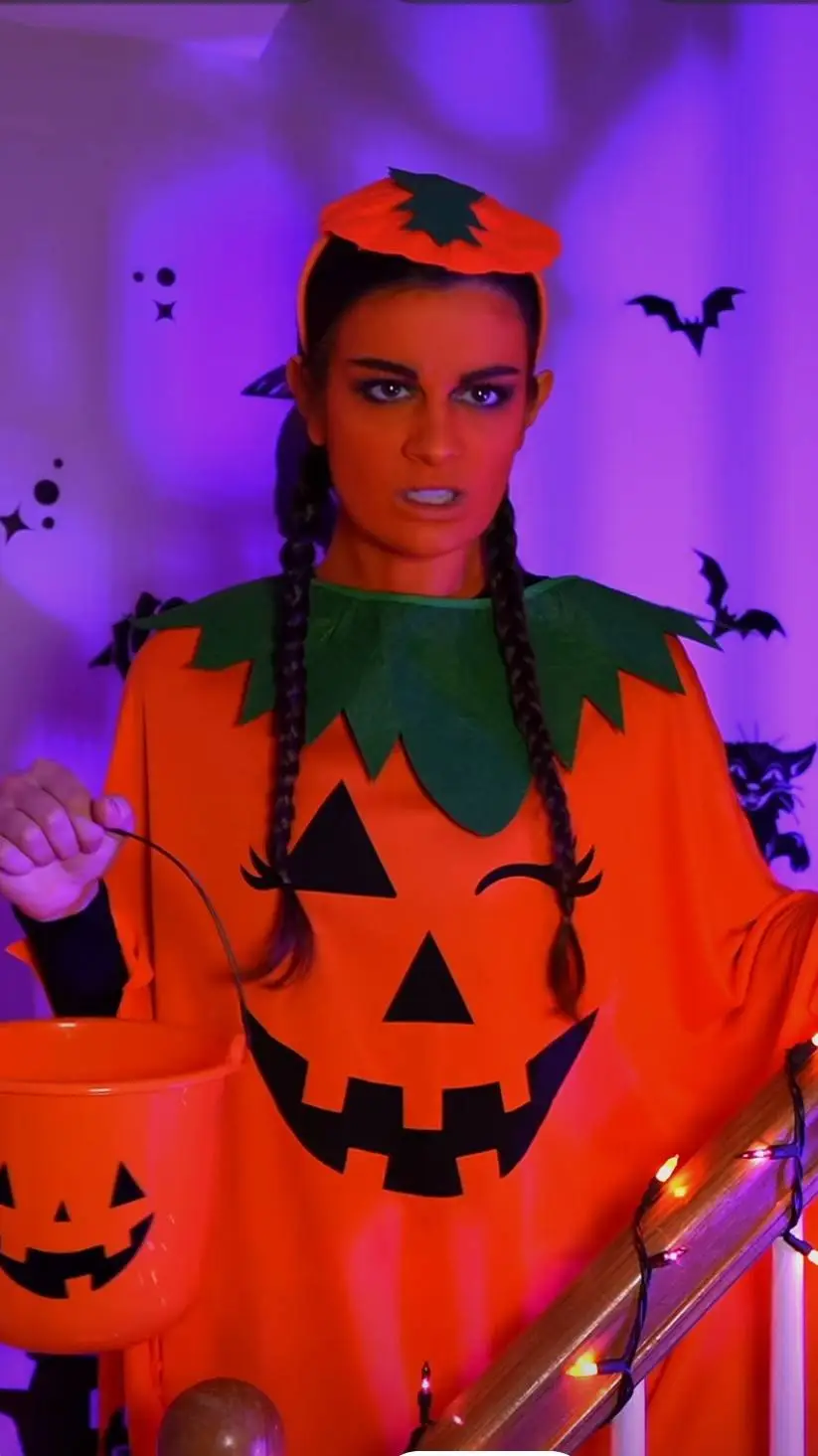 ai character: Trick or treat background