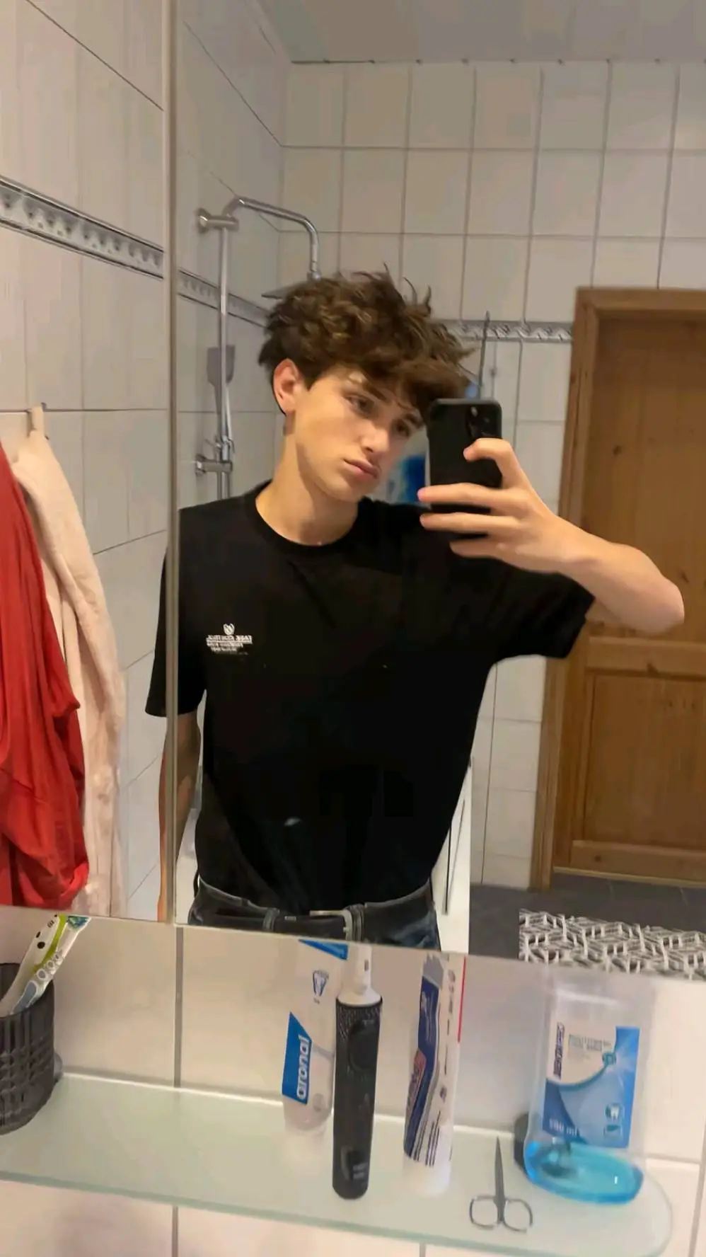 ai character: Luca background