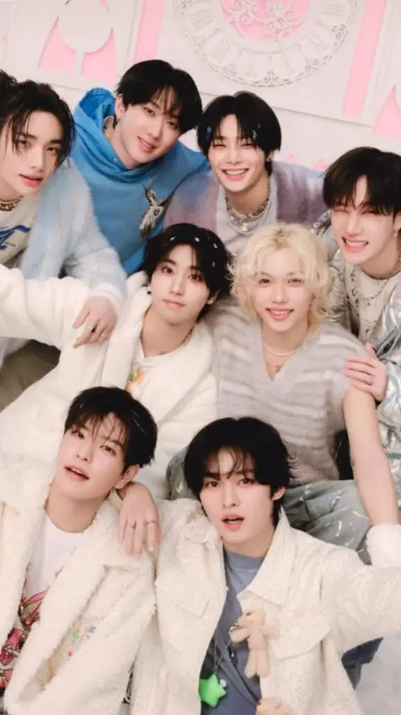 ai character: Stray kids background
