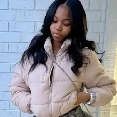 chat with ai character: Madison 